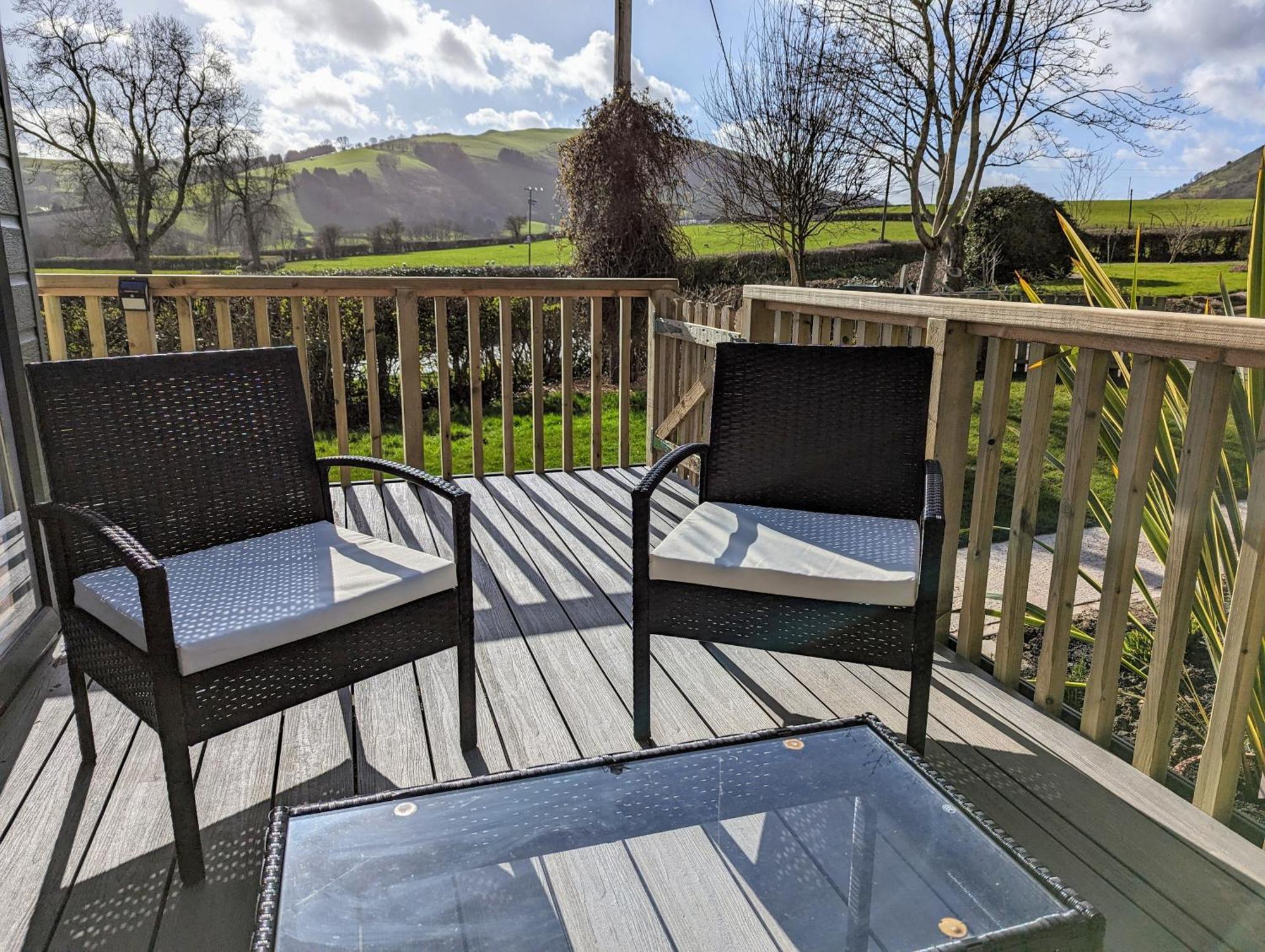 Villa Sarn Y Glyn In Mid Wales Cambrian Mountains Near Llanidloes Powys à Caersws Extérieur photo
